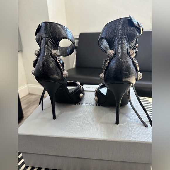 Authentic NIB Balenciaga Black Cagole Leather Women's Heels-Retails $1450 - Picture 5 of 9